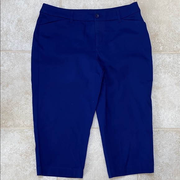 St. John's Bay Pants - St John’s Bay blue Capri size 14 NWOT
